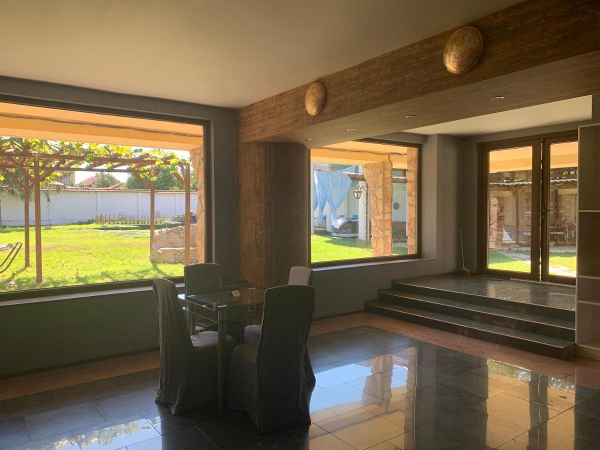 Villa Casafamiglia Prolesha Exterior foto